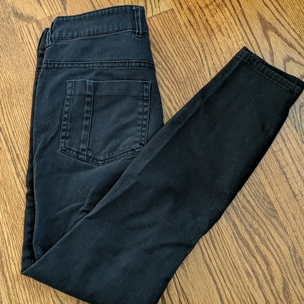 Black Ripped Skinny Jeans